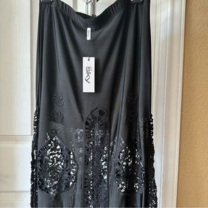 NWT SKY black embroidered lace maxi skirt
